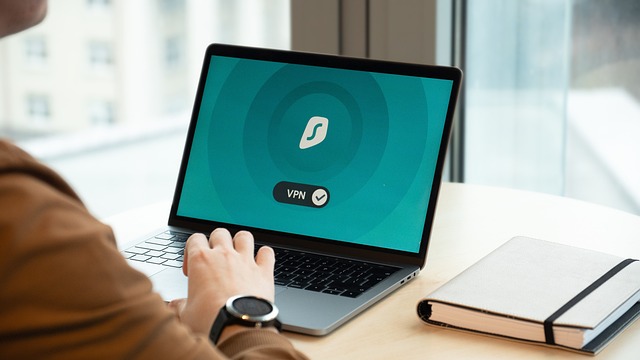 Het kiezen van de beste VPN aanbieder: een vergelijkend onderzoek